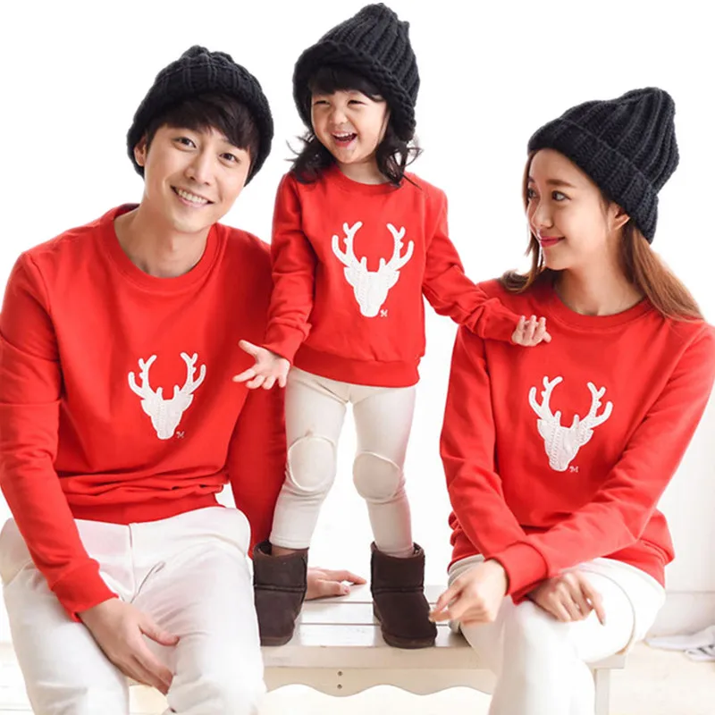 Футболка для всей семьи с рождественским оленем Одежда мамы и дочки папы ребенка