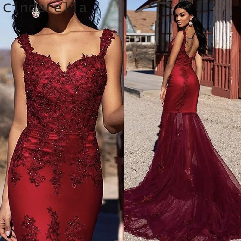 Кружевное платье-Русалка Золушка на бретельках с открытой спиной и кристаллами |