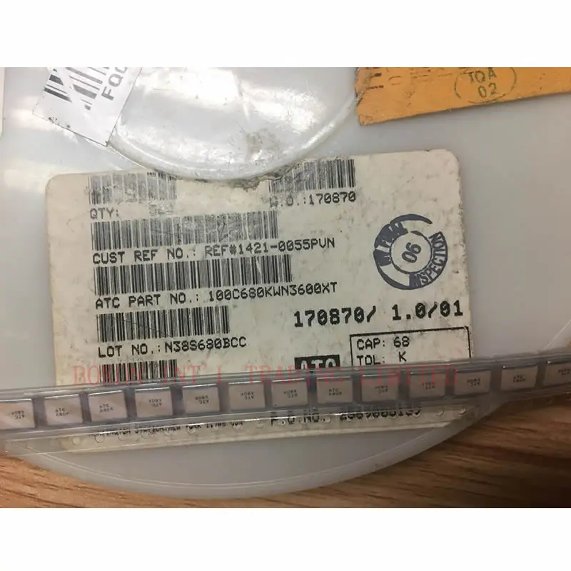 Многослойные конденсаторы ATC100C680KWN3600XT 68pF фарфоровые высокой мощности RF 3600VDC High Q ATC