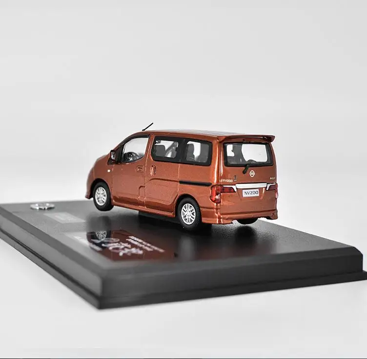 Оригинал! Модель автомобиля из сплава в масштабе 1:43 NISSAN NV200 с высокой имитацией