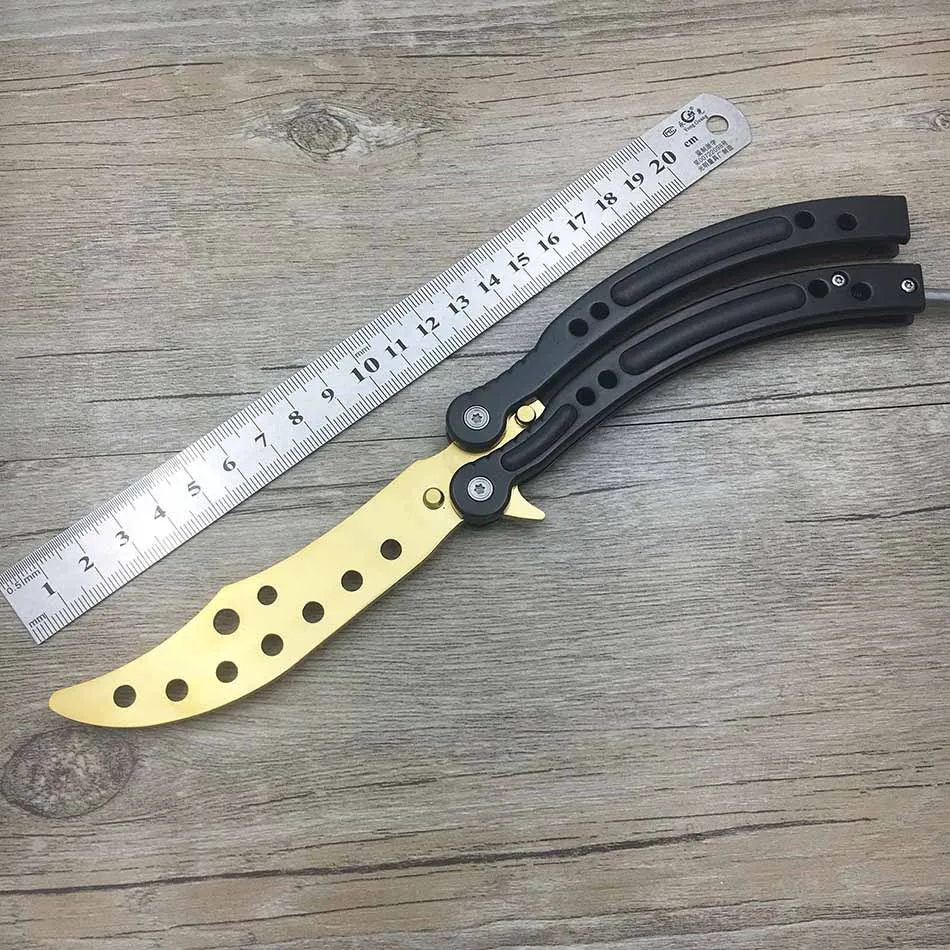 Golden color CS GO бабочка в ноже Karambit нож практика складной нож бабочка тренажер игра нож тупое лезвие без края инструмент - Цвет: Golden color