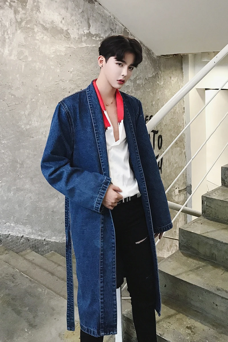 

Coats & Jackets