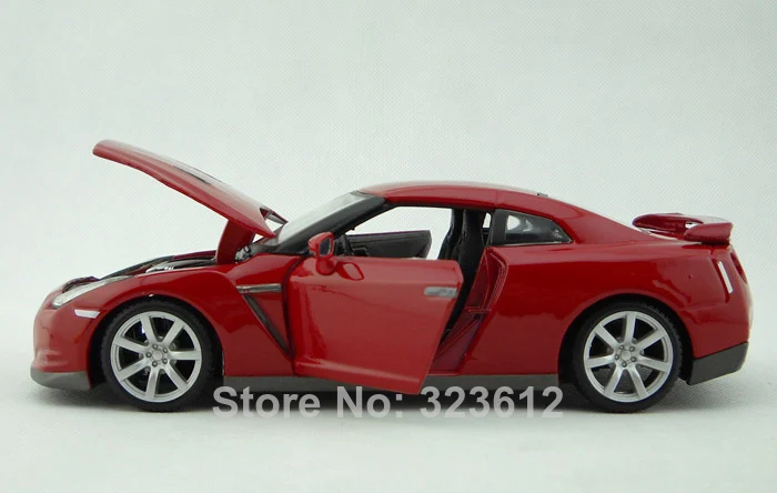 1:24 Nissan 2009 GTR R35 сплава литья под давлением модель автомобиля коллекция игрушек