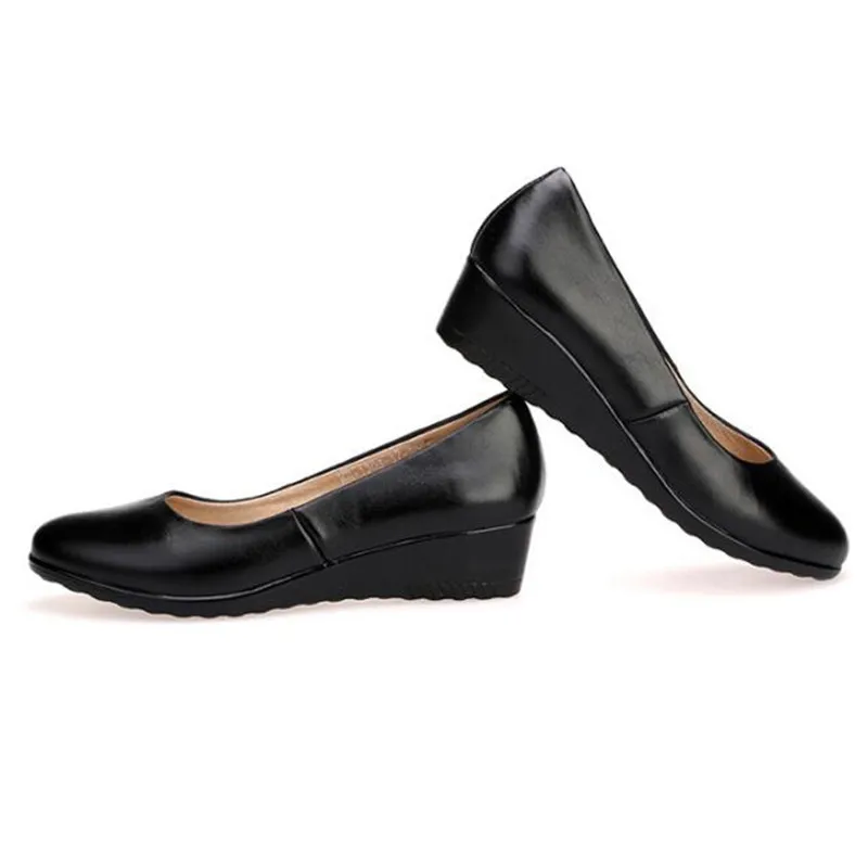 Новинка 2019 весенне осенние мягкие удобные туфли из натуральной кожи женская