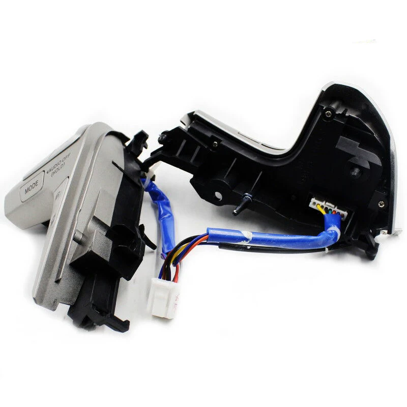 Bluetooth переключатель на руль для Toyota Camry Corolla Hilux Vigo Highlander Innova 2011 2013 84250