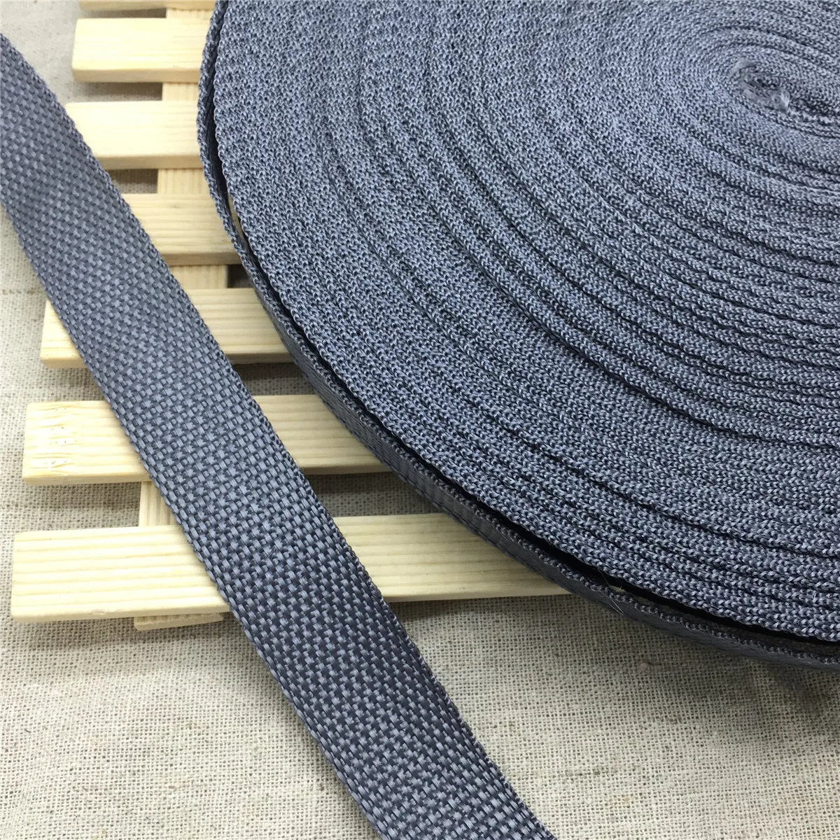 Gray 10 ярдов/рулон 30 мм широкий ремень нейлоновая тесьма рюкзак обвязки Сумки ремесла - Цвет: Gray