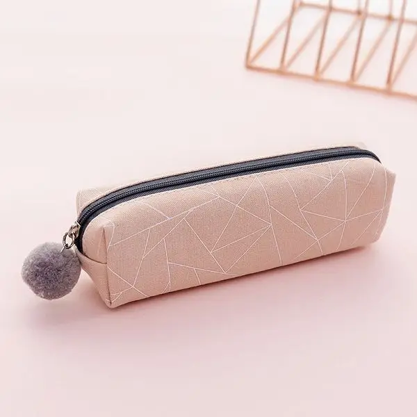 Pink Triangle Чехол для карандашей, плюшевый, для девочек, Pensil Estuches Lapices Etui Pennen Hairball Estuche Escolar Kawaii Small Canvas Trousse Scolaire Stylo - Цвет: Pink Triangle