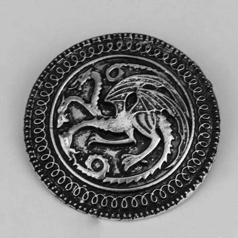 Brooch RJ Лидер продаж фильм Игра престолов брелок Волчья Голова значок Брелки кулон для женщин и мужчин поклонников подарок брелок - Цвет: Brooch