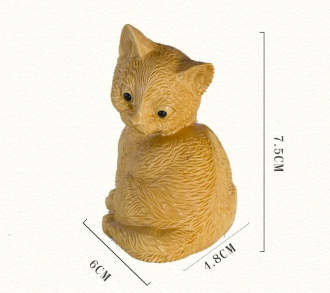 

Natural leaflet boxwood, hand-made carvings, creative animals cat ornaments, handicrafts decorations.