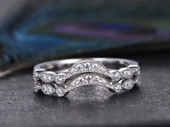 

HUITAN Trendy 2PC Wedding Ring Set With Dazzling Micro Paved Bridal Ring Set For Women Classic Engagement Anniversary Jewelry