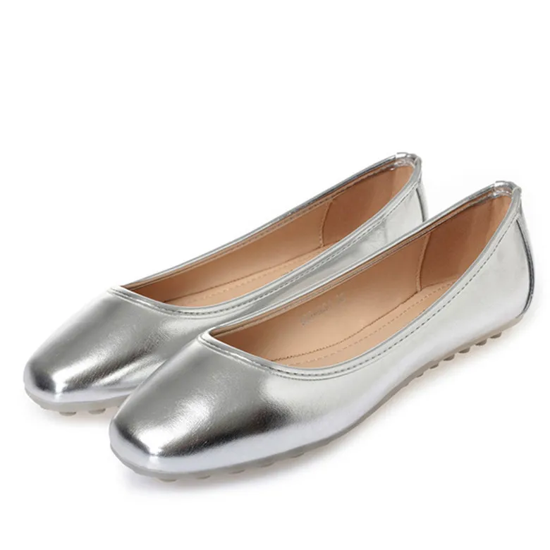 Серебристый Женская обувь в стиле ретро на квадратном каблуке без шнуровки на плоской подошве-шпильке в римском стиле; большие размеры; модные водонепроницаемые Мокасины серого, золотого, серебряного цвета - Цвет: Серебристый