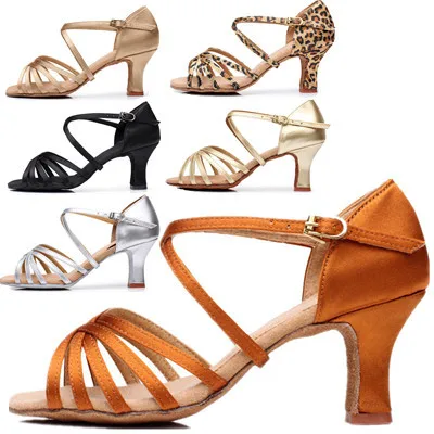 2017 Женская обувь для взрослых и девушек на низком каблуке 5 см 7 Черная латинских