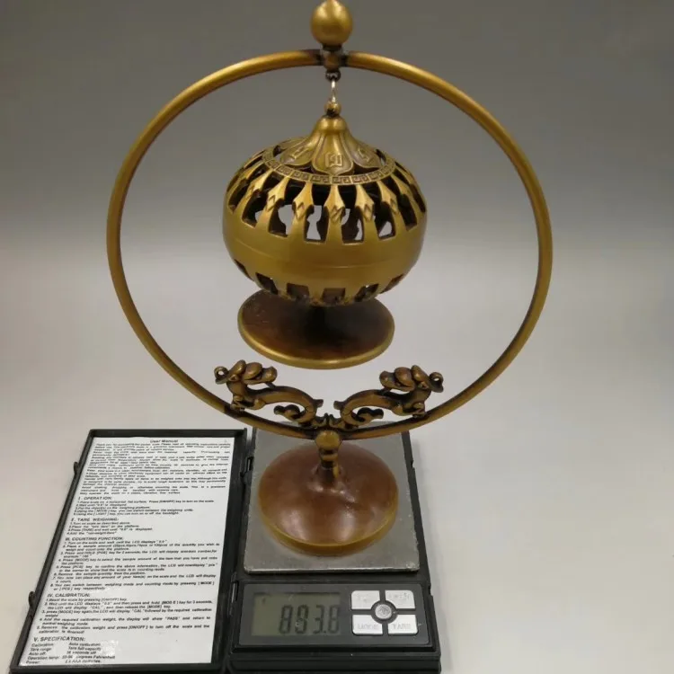 

Retro Chinese style double dragon hanging incense burner decorated room decoration