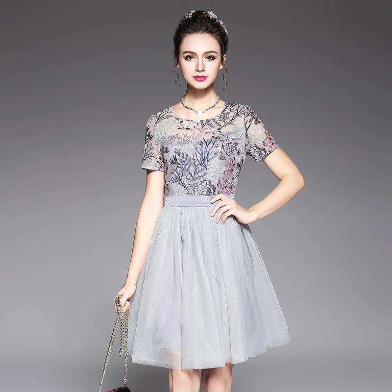 2017 Для женщин летние Элегантное платье сетка вышивка Пережатая Талия бальное