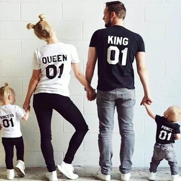 Семейная одежда 2018 Мода для мамы папы и ребенка хлопковая King 01 Queen принцессы 03