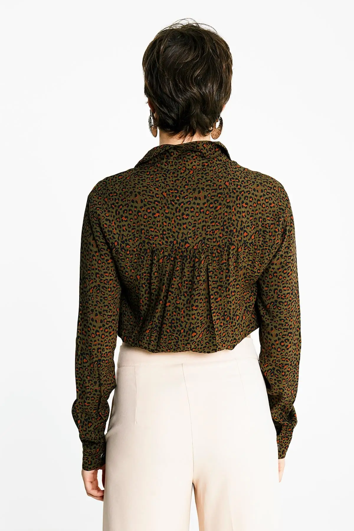 Gethit Women Khaki Leopard print Pockets Gusset Shirt 19Y181386 |