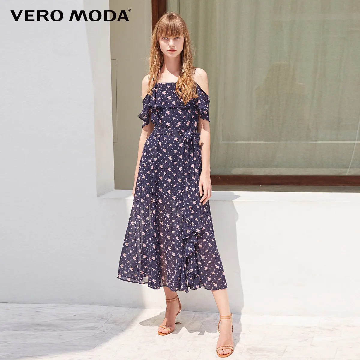 Vero Moda платье летнее женское плиссированное на бретелях с цветочным принтом