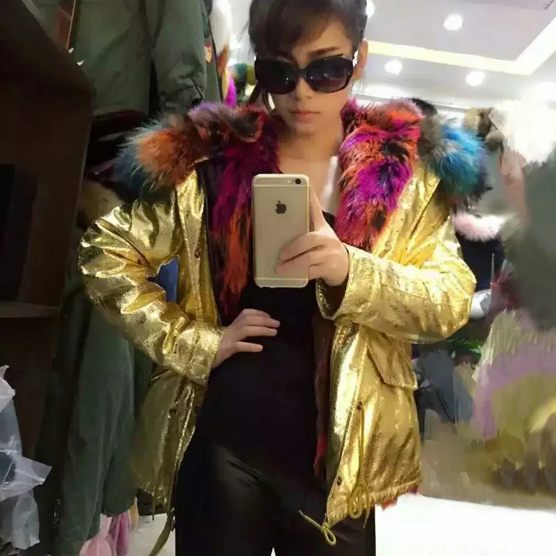 Новое поступление 2016 дизайнерская женская зимняя парка с золотой фольгой |