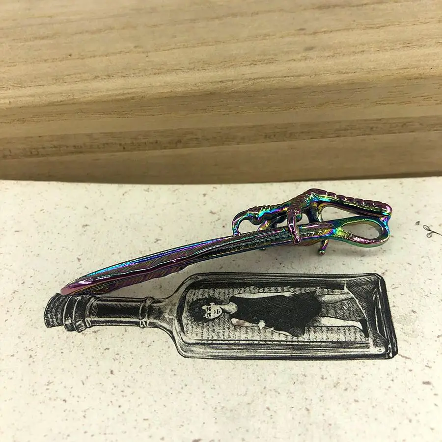 EDC Outdoor Tools Brass Colorful Feather Claws Pendant Keychain Key Ring Accessories | Спорт и развлечения