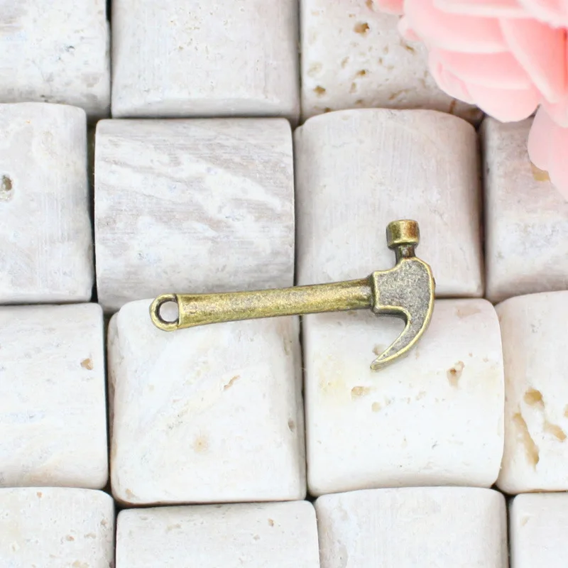 

28*15 мм подвески из сплава с подвеской, молоток, древняя бронза, серебряный цвет, узор в полоску, ожерелье, подвеска, ювелирные изделия, аксессуары, сделай сам