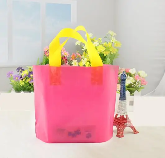 11 24Alice хит продаж 5 цветов пластиковые сумки для покупок с ручкой 50 шт бутик одежда