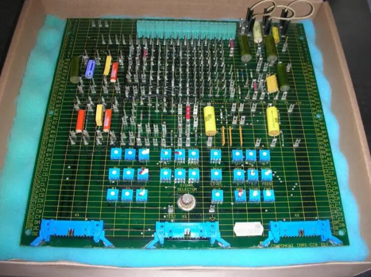

803.32.00 COMPONENT CARD CCB BOARD , Used one , 90% appearance new , 3 months warranty , fastly shipping