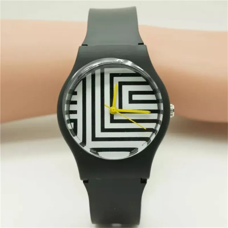 Бренд WILLIS наручные часы женские кварцевые лабиринт модный досуг девушки