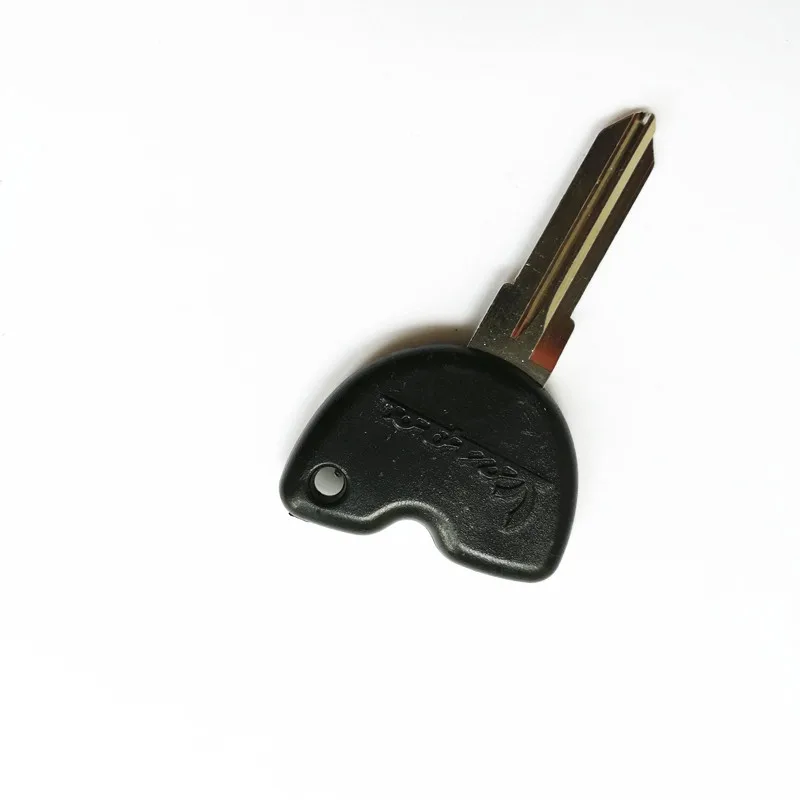 Заготовки для мотоциклов Vespa Piaggio 3VTE Fly 125 200 250 300 GTV VESPA LXV150 GTV250 GTS250 GTS300 с наклейкой
