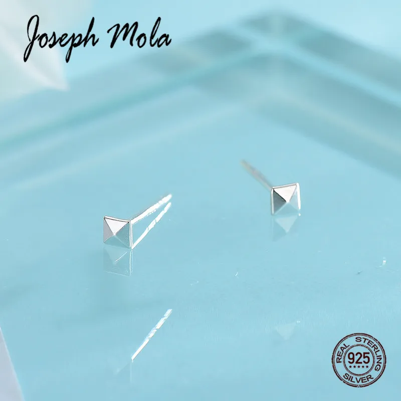 Joseph Mola 925 пробы Серебряный минималистичный маленький Гладкий треугольник звезда