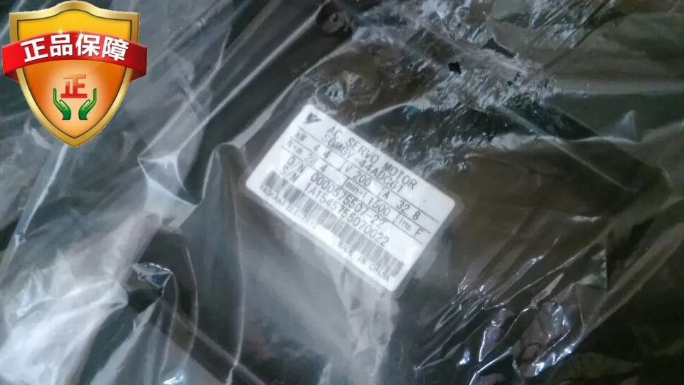 YASKAWA оригинальный Сервопривод переменного тока 4 квт флеймотор с номиналом 28 нм