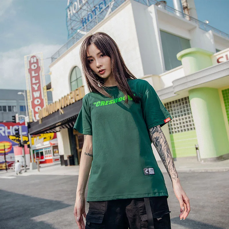 Свободная футболка в стиле хип-хоп с мультяшным принтом женская уличная