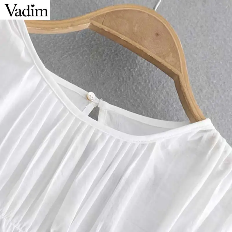 Vadim women hollow out embroidery white blouse short sleeve see through pleated shirts female casual cute tops blusas DA290 |