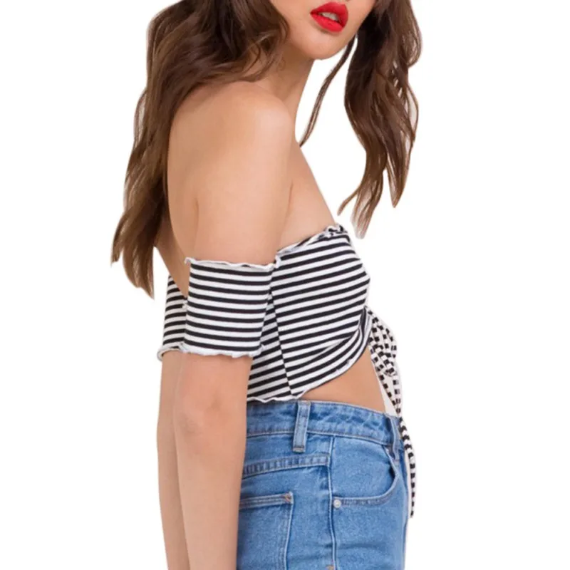 Женская сексуальная полосатая укороченная футболка с открытыми плечами и