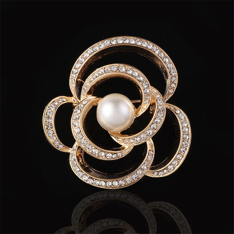 Романтическая брошь с цветами роз и жемчугом Цветочная Брошь Камелия жемчужные