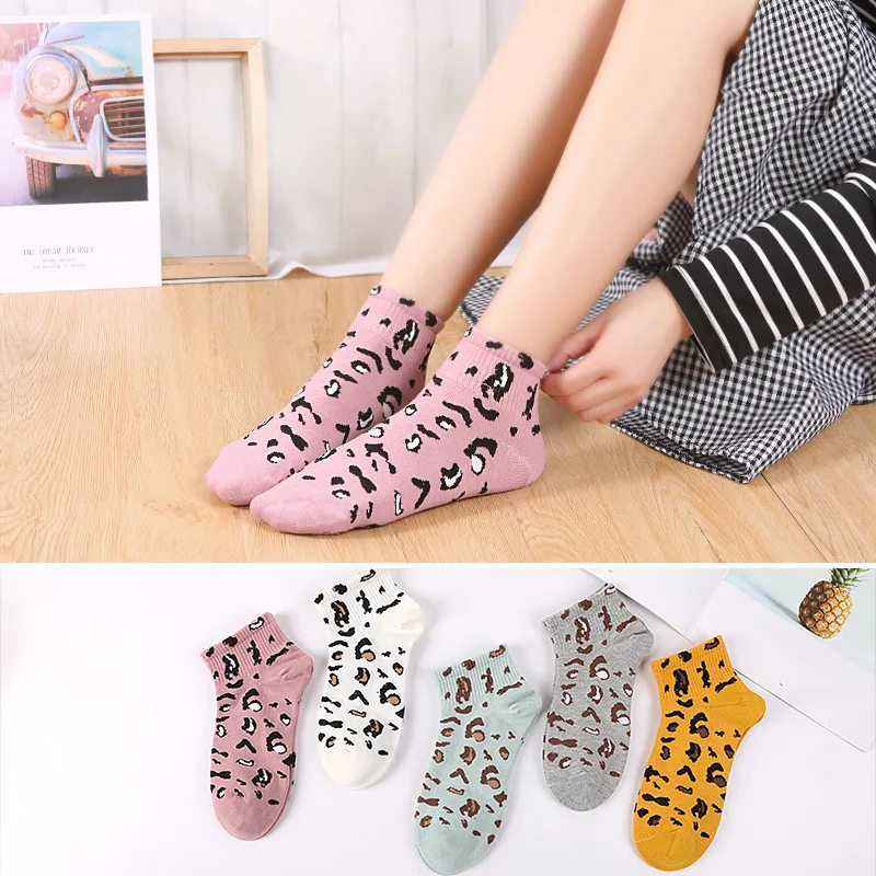 5Pcs/Lot Cartoon Candy Women Socks Harajuku Totoro Word Stripe Animal Hosiery Ear Cotton Comfortable Gril Woman | Женская одежда