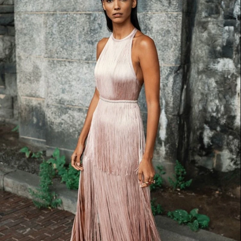 Женское бежевое Бандажное платье без рукавов облегающее Клубное с кисточками