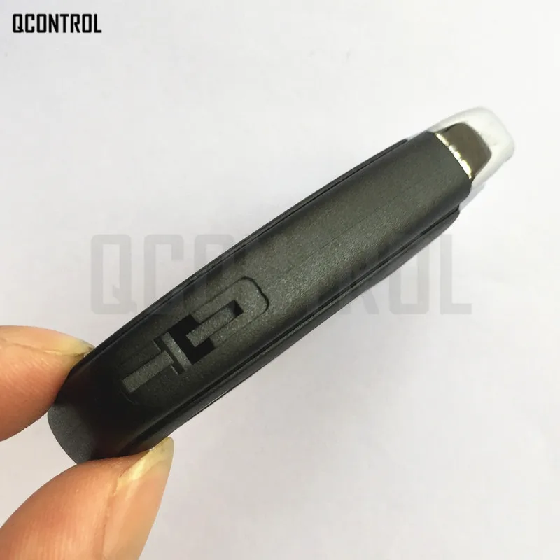 Смарт-ключ QCONTROL для автомобиля подходит Audi A4/S4/A5/S5/Q5 2007-2016 433 МГц с чипом PCF7945 без