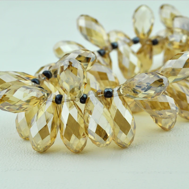 

95pcs 11x25mm Gold Crystal Glass Big Waterdro beads Teardrop Beads Briolette Crystal JewelryBeads Free Shipping