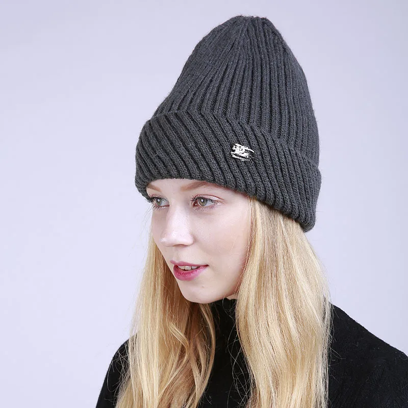 Женских Skullies шапочки Шапки зима теплая Шапки модные меховые шапки Рик и Морти известный бренд Элитный бренд кашемировый плед Лыжная маска