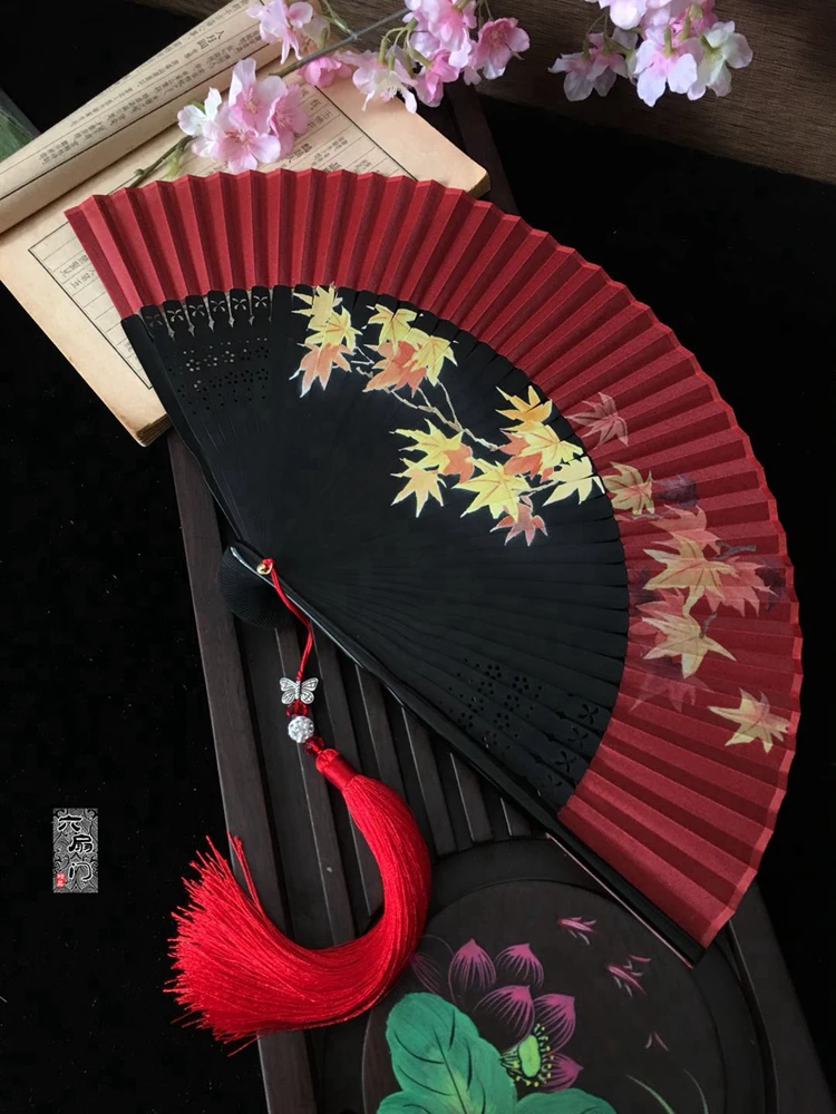 Китайский Японский Стиль вентилятор краски распыленный кленовый лист Леди