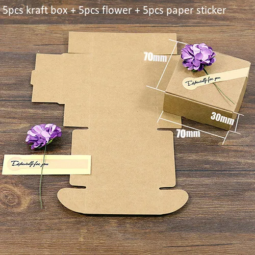 70x70x30mm kraft 5 наборов, мини-коробка из крафт-бумаги и искусственный цветок, сделай сам, Свадебная подарочная коробка, маленькое печенье, бумажная коробка, упаковка с бумажными наклейками - Цвет: 70x70x30mm kraft