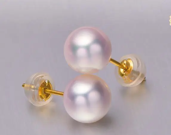 

pair of 10-11mm round south sea white pearl earring 18k