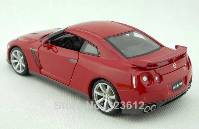 1:24 Nissan 2009 GTR R35 сплава литья под давлением модель автомобиля коллекция игрушек