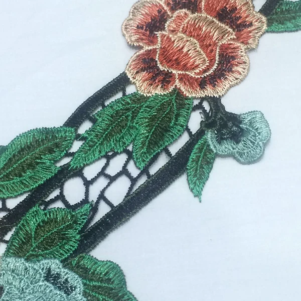 5 шт./лот ткань с кружевным воротником и вышивкой в виде красных цветов для