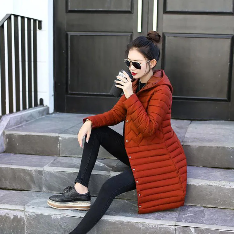 Куртка женская зимняя с хлопковой подкладкой однотонная черного серого цвета A107