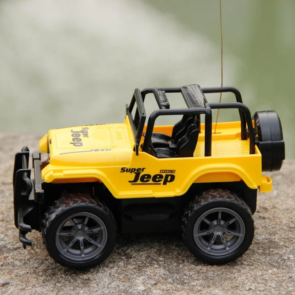 RC Jeep 1/24 Дрифт скорость радио внедорожник дистанционное управление внедорожный автомобиль руль RC внедорожник джип автомобиль игрушка желтый красный игрушки - Цвет: Цвет: желтый