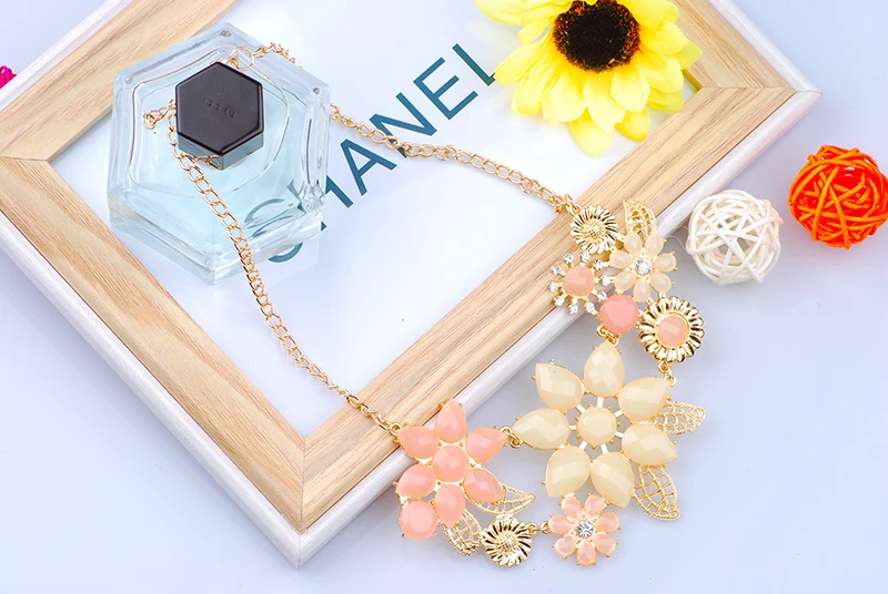Katrina 2017 new Europe and the United States style Sweet bright bauhinia Temperament joker necklace | Украшения и аксессуары