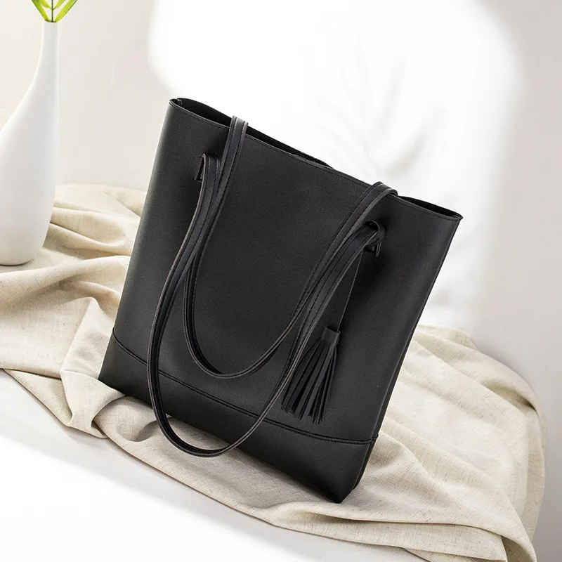 

Women's Handbags