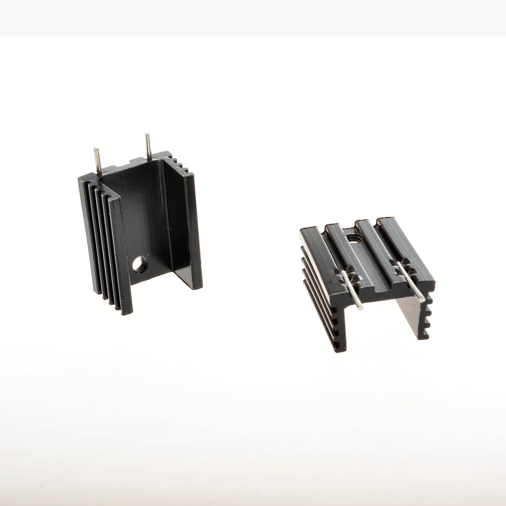 

Aluminum radiator 15*10*20MM heat sink Double needle single hole TO-220 transistor and other special