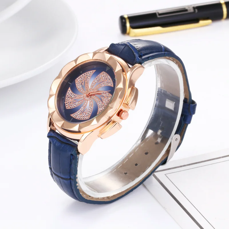 2018 цветок кожаные часы модные хрустальные стразы 5 листьев Вентилятор женские